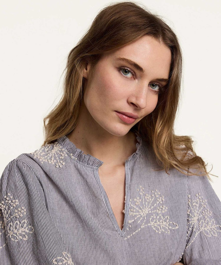 Summum Summum Blouse Embroidery Flowers Clearance