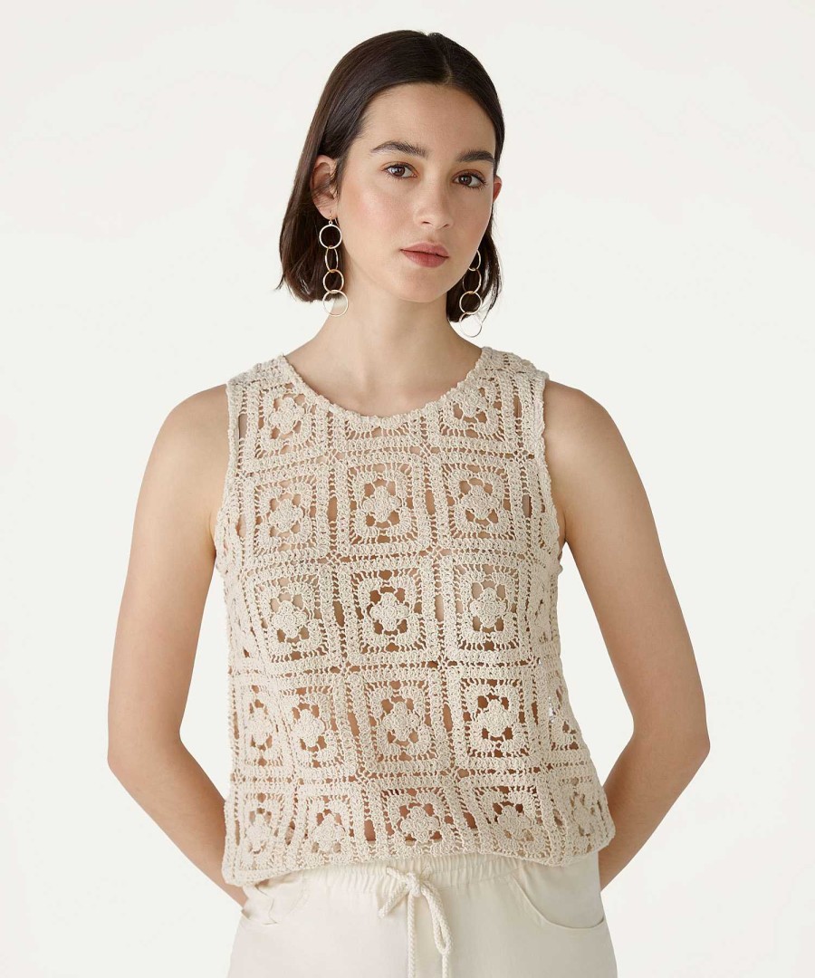 OUI Oui Crochet Sleeveless Top New