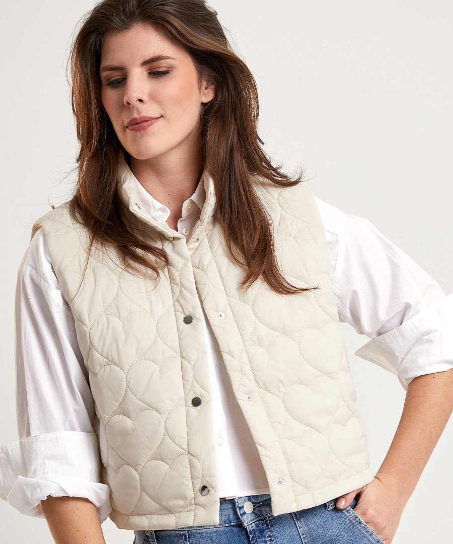 OUI Oui Short Bodywarmer Hearts Hot