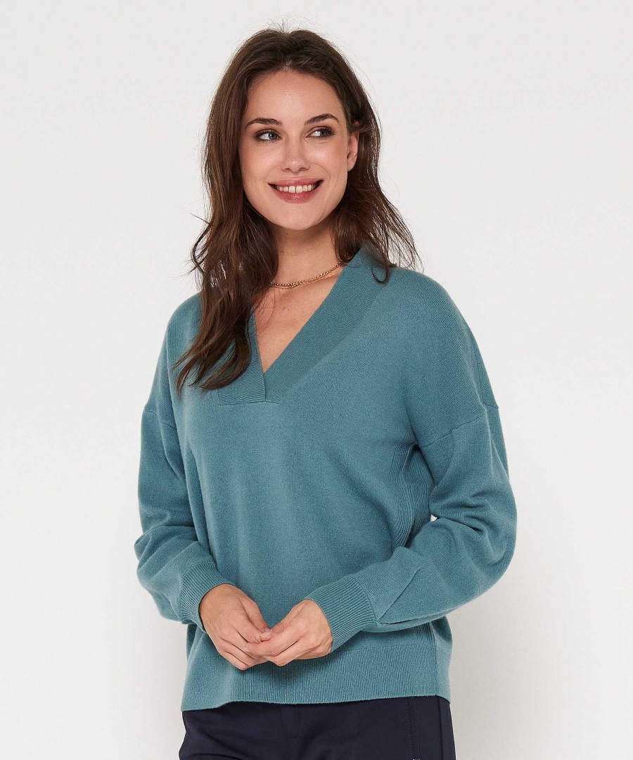 BEONE Beone Sweater V-Neck Wool Wholesale