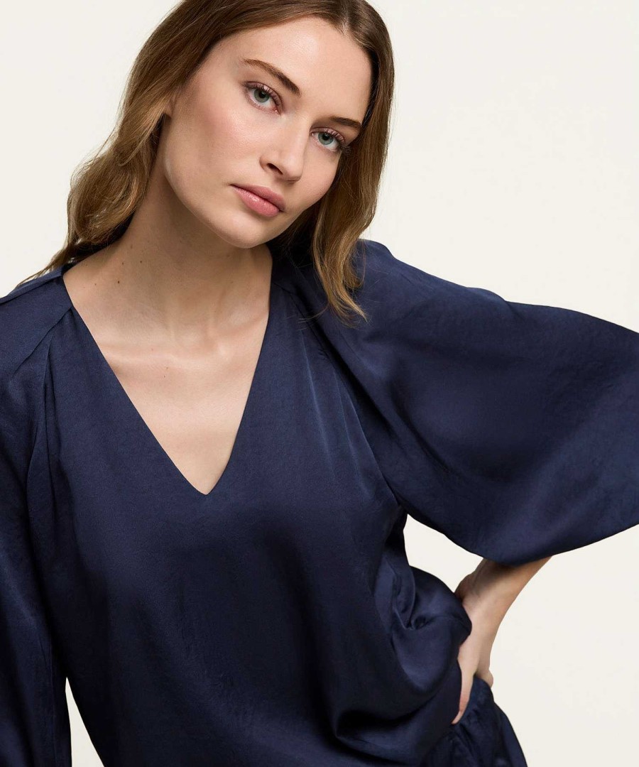 Summum Summum Silky Blouse V-Neck New